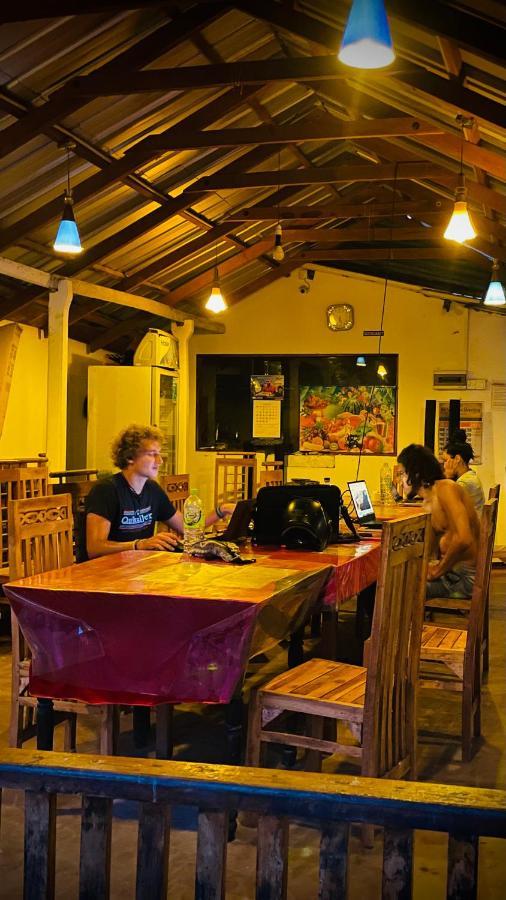 Trinco Star Cabana Trincomalee Eksteriør billede