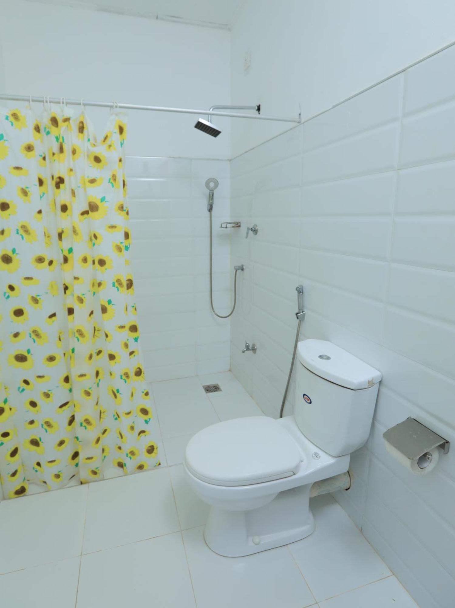 Trinco Star Cabana Trincomalee Værelse billede