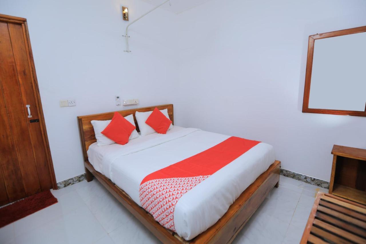 Trinco Star Cabana Trincomalee Eksteriør billede